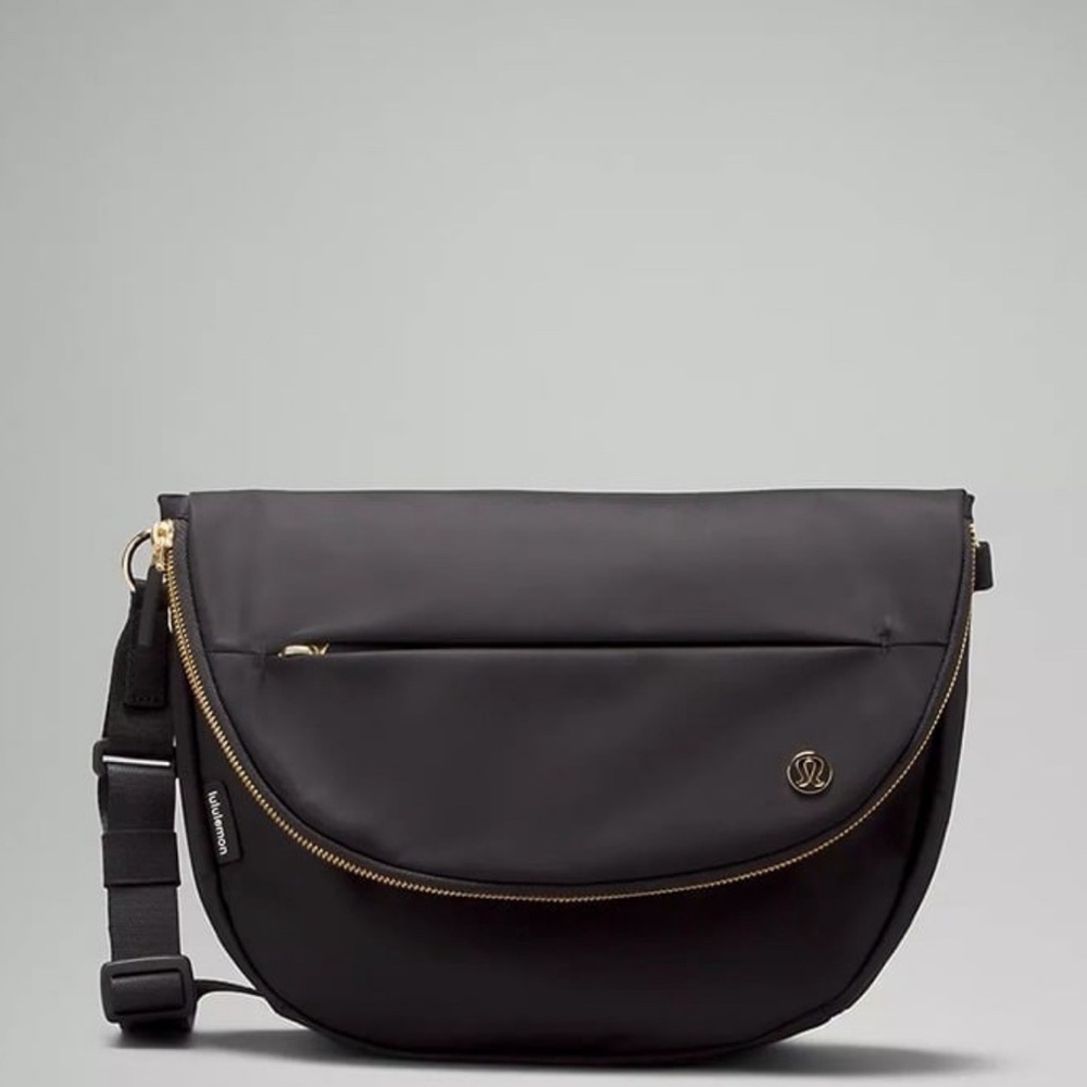 Lululemon All Night Festival Bag 5L Gold Hardware NWT